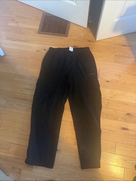 Aritzia Other - Aritzia Black Cargo Sweatpants